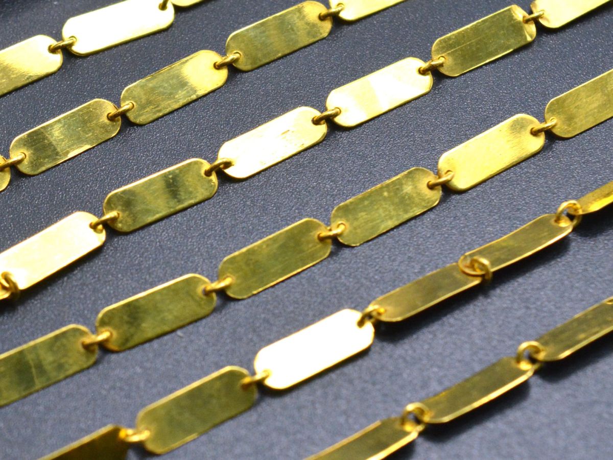 Marvellous  18k Solid Gold plain Chain in Rectangle shape - 12X4mm,  SGGRC-038, Sold by 17 cm.