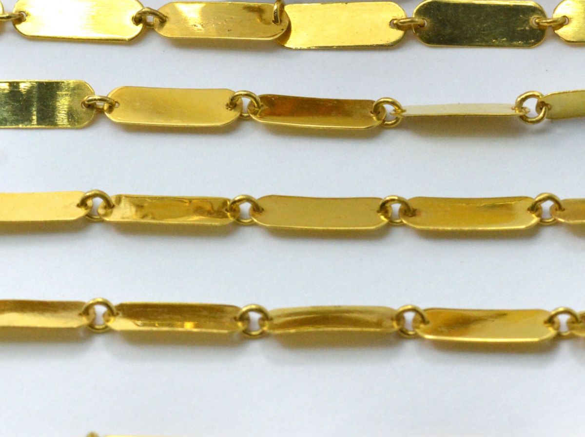 Marvellous  18k Solid Gold plain Chain in Rectangle shape - 12X4mm,  SGGRC-038, Sold by 17 cm.