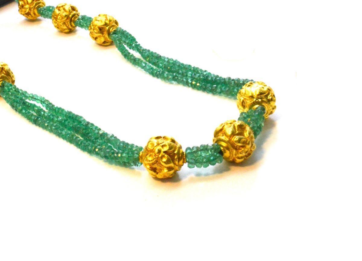 Graceful 18k Solid Gold Necklace in Roundel Shape , 13X12mm Size - SGGRC-054