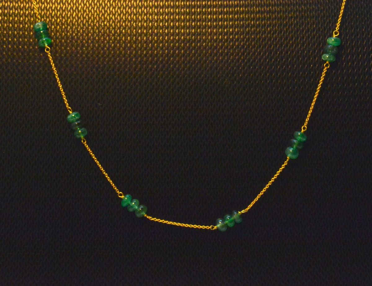 18k Solid Gold Necklace in 4.50 mm Size With Emerald Stone - SGGRC-065