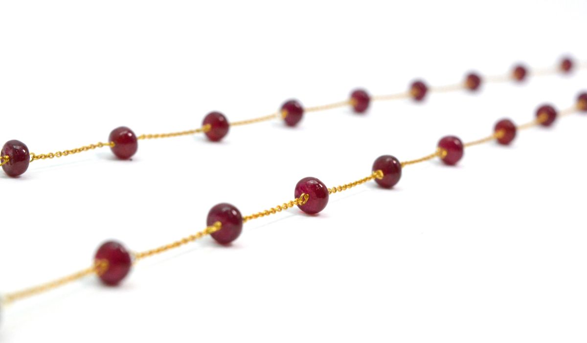 Beautiful 18k Solid Gold Necklace With Natural Ruby Stone - 4-5.50mm Size - SGGRC-075