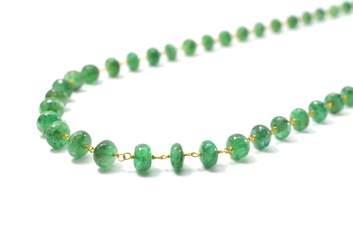 18k Solid Gold Necklace Studded With Natural Emerald Stone,  4- 6 mm , SGGRC-099