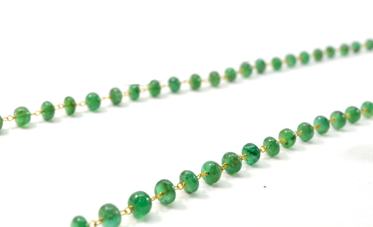 18k Solid Gold Necklace Studded With Emerald Stone, 4.50 -6.00 mm , SGGRC-103