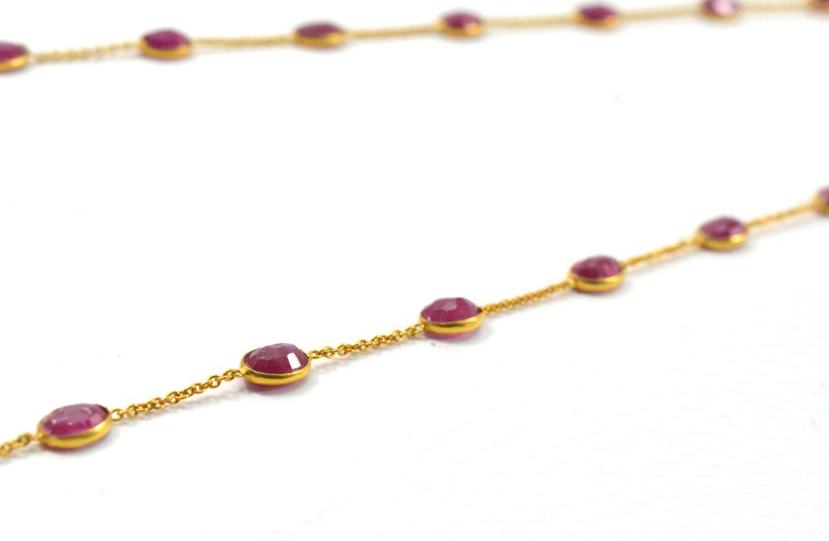 Exquisite 18k Solid Gold Necklace Studded With Ruby Stone - 3.50X5.50 MM , SGGRC-117