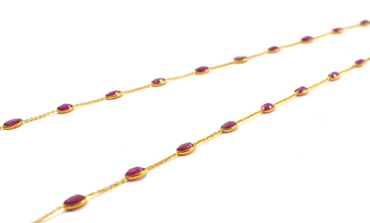 Exquisite 18k Solid Gold Necklace Studded With Ruby Stone - 3.50X5.50 MM , SGGRC-117