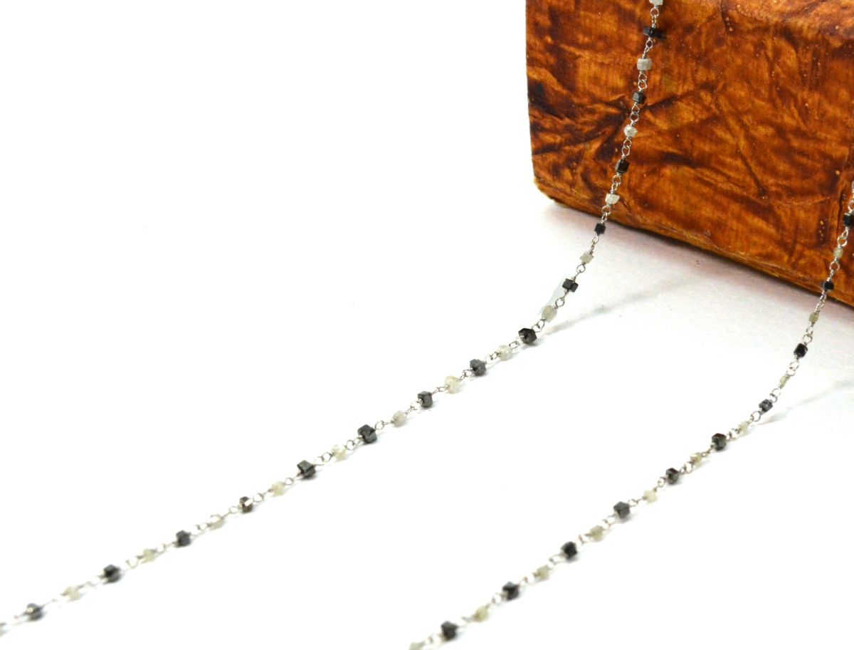 14k Solid Gold Necklace in Cube Shape With Black and Gray Stone