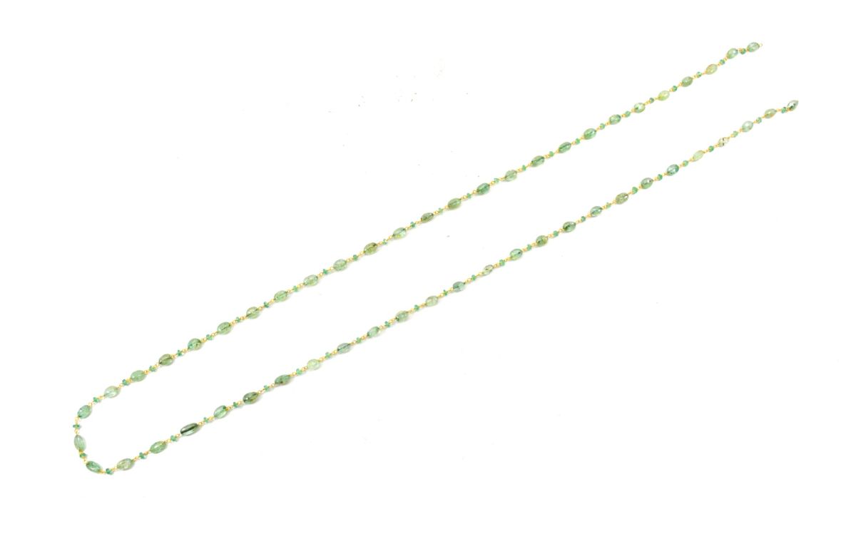 14k Solid Gold Necklace Studded With Natural Emerald Stone - 6.00x4.50mm, SGGRC-191