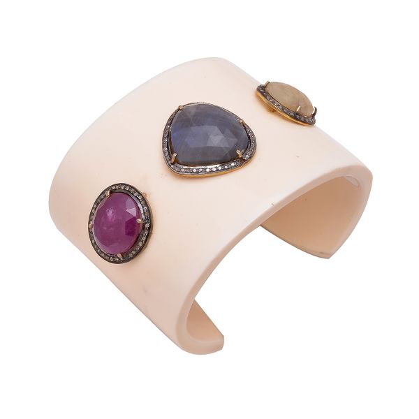 925 Sterling Silver Diamond  Rose Cut Diamond Bangle Studded With Bekelite, Sapphire Stone - J-1079
