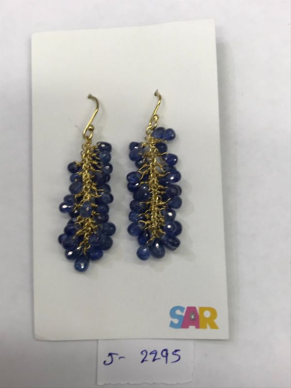  925 Sterling Silver Diamond Earring Studded With  Sapphire Stone   - J-2295