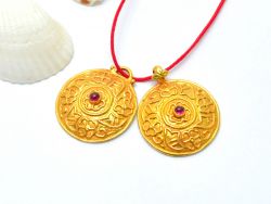  18K Solid Gold Charm Pendant - Round in shape, 25X20X5mm - SGTAN-0839, Sold By 1 Pcs.
