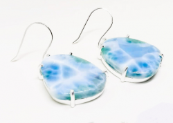925 Sterling Silver Earring With Natural Larimar Stone.