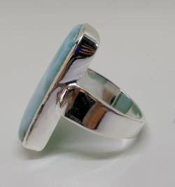  925 Sterling Silver Ring With Natural Larimar Stone 