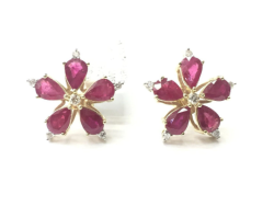 18K Solid Yellow Gold Diamond Earring With Natural Pear Shape Ruby.