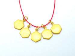  Hexagon Shape 18K Solid Yellow Gold Pendant in 14,5X10,2X1,2 mm Size, SGTAN-0516, Sold By 1 Pcs.